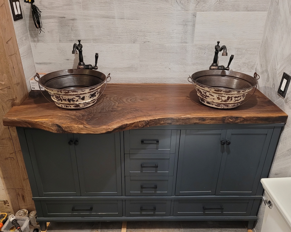 15" Round Copper Bucket Bathroom Sink with Distressed White Exterior