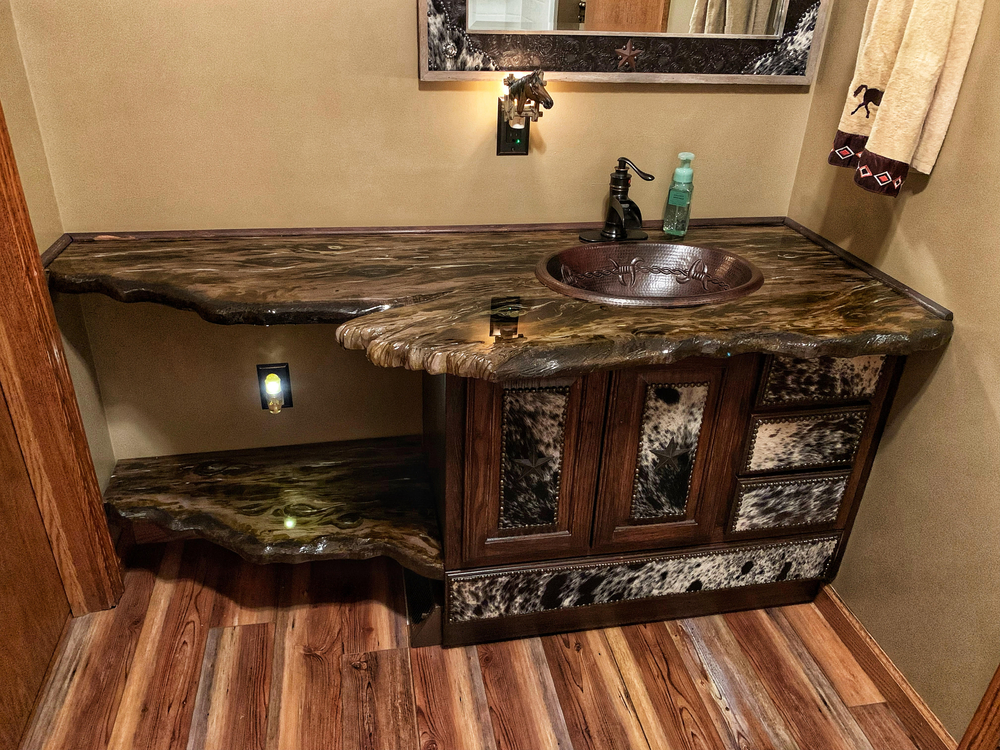 19" Oval Copper Bath Sink with Barbed Wire in Aged Copper Vanity Sinks