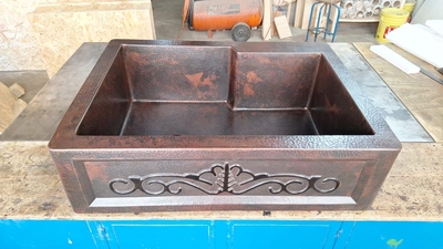Copper Kitchen Farmhouse Sink with 4